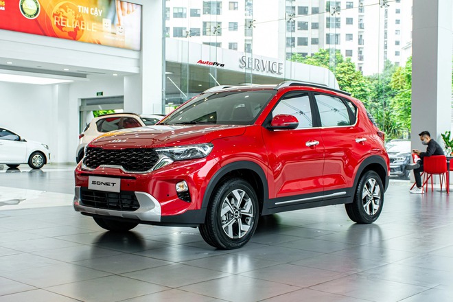 Soi kỹ từng trang bị của Kia Sonet 2024 so với bản cũ: Thay đổi đáng kể, nhiều 'option' bị lược bỏ - Ảnh 1