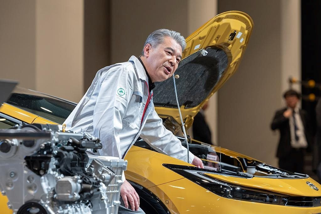 Đừng mong Toyota đổ tiền tấn cho xe điện, đây mới là thứ hãng đang 'đặt cược': Vừa lợi nhuận cao, tiết kiệm nhiên liệu lại vẫn đạt mục tiêu hạn chế phát thải - Ảnh 1