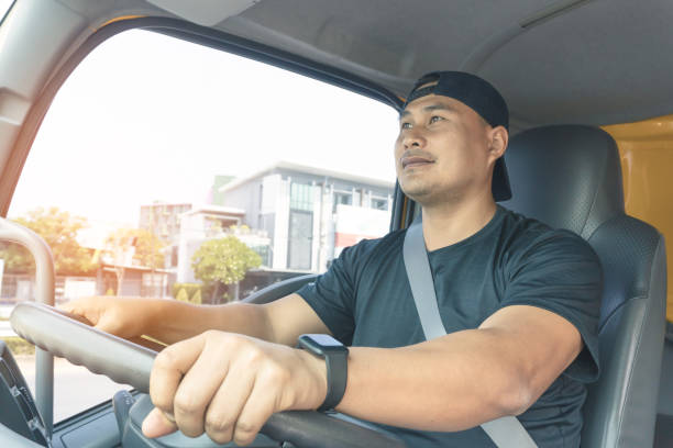 Thị trường xe tải Việt Nam có thể cán mốc 38.000 tỷ đồng sau 4 năm: Volvo, Mercedes đang là ‘trùm’, dễ có xe điện trong thời gian tới - Ảnh 3