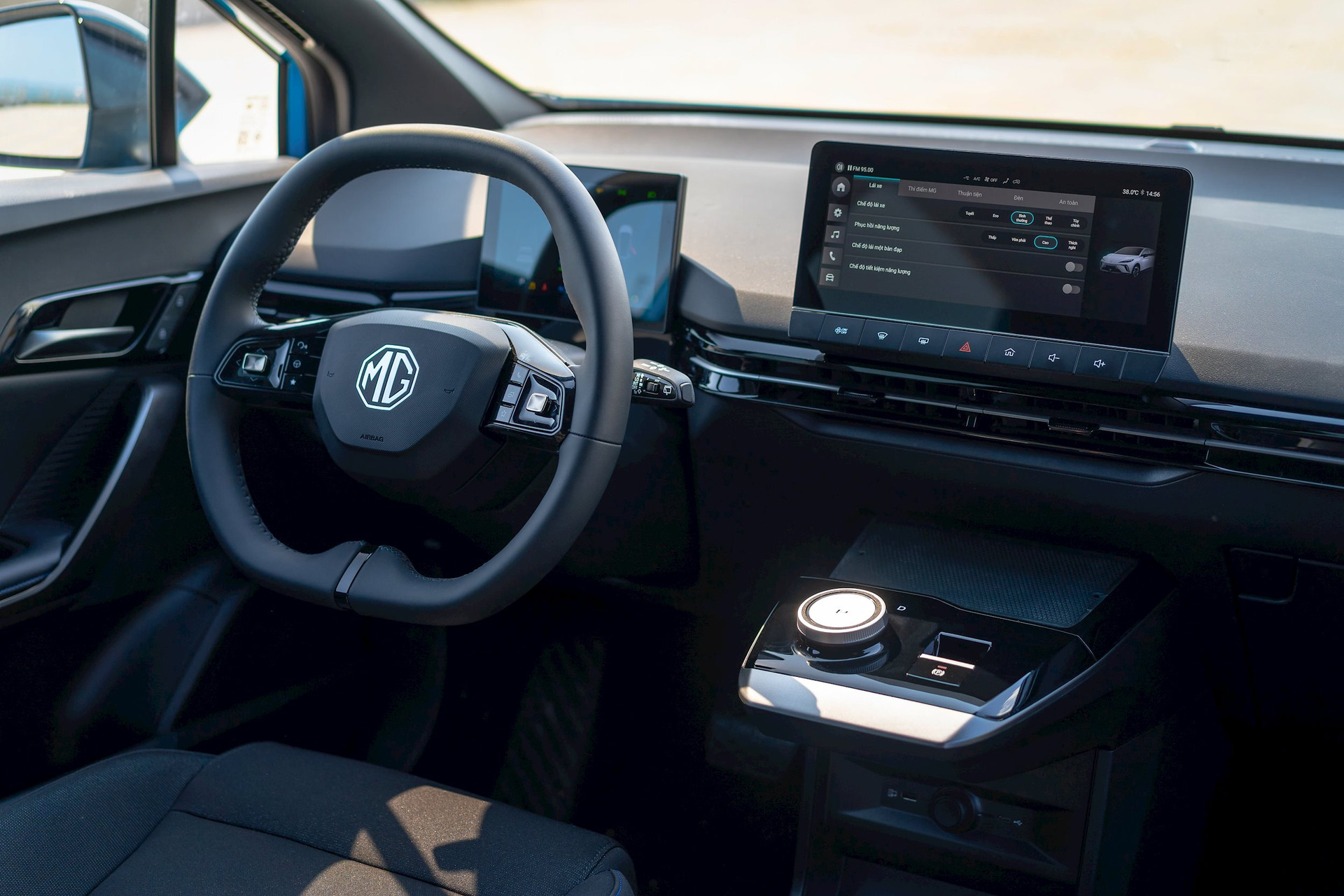 MG4 trình làng thị trường Việt: Giá từ 828 triệu, cạnh tranh VF 6 - Ảnh 3