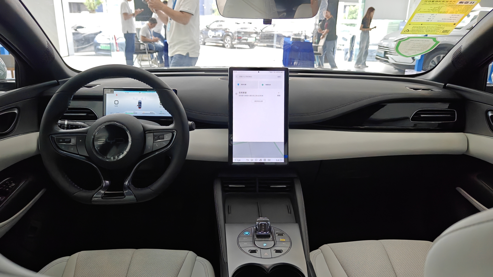 Mẫu xe đầy bình đi 2.100km, ngang tầm Camry nhưng giá chỉ 350 triệu đồng - Ảnh 3