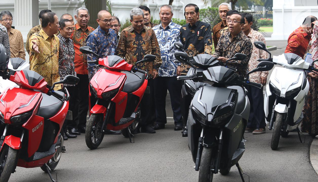 Việt Nam tiêu thụ xe máy khủng thứ 2 ĐNÁ đầu năm 2024: Mỗi ngày trung bình gần 6.700 xe nhưng chưa là gì so với nước top 1 - Ảnh 1