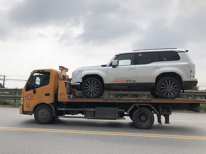 Lexus GX 2024 lộ diện tại Việt Nam: Giá dự kiến 6 tỷ, đã về đại lý nhưng số lượng siêu hiếm - Ảnh 2