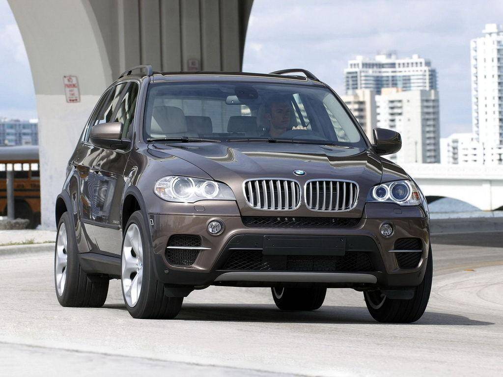 Cửa hít điện BMW kẹp tay chủ xe: Nạn nhân được bồi thường 1,9 triệu USD, mở ra tranh luận về an toàn - Ảnh 3