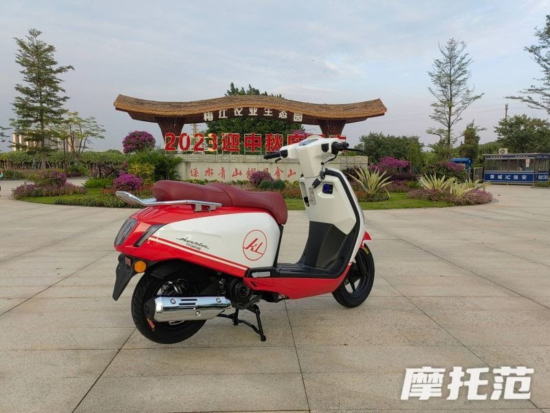 Nếu về Việt Nam, đây có thể là "kẻ soán ngôi" Honda Vision: thiết kế siêu xịn, động cơ 125cc, giá từ 21 triệu đồng - Ảnh 4