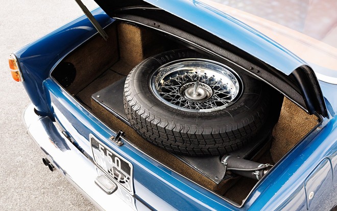 Xe Ferrari thửa cho vua Bảo Đại được rao bán, giá dự kiến bằng 2 chiếc rất xịn của Đặng Lê Nguyên Vũ - Ảnh 19