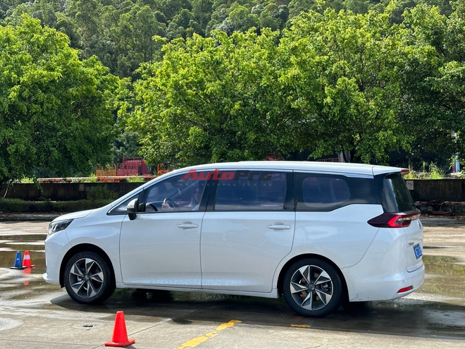 GAC M6 Pro về Việt Nam tháng 10 tới: Đấu Toyota Innova Cross, nhập Trung Quốc, sẽ lắp ráp tại Đà Nẵng - Ảnh 2