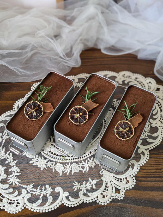 Tiramisu trong hộp thiếc bị “chì chiết”: "Thay vì sáng tạo, người ta lại muốn giống nhau nhất có thể" - Ảnh 5