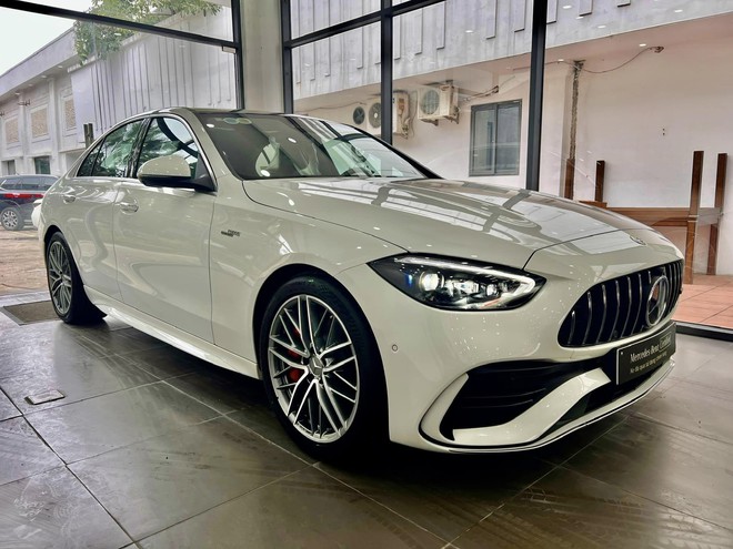 Loạt xe giảm giá trên dưới 200 triệu đồng tại Việt Nam: Phần lớn là SUV, nhiều phân khúc, có cả xe sang và phổ thông - Ảnh 23