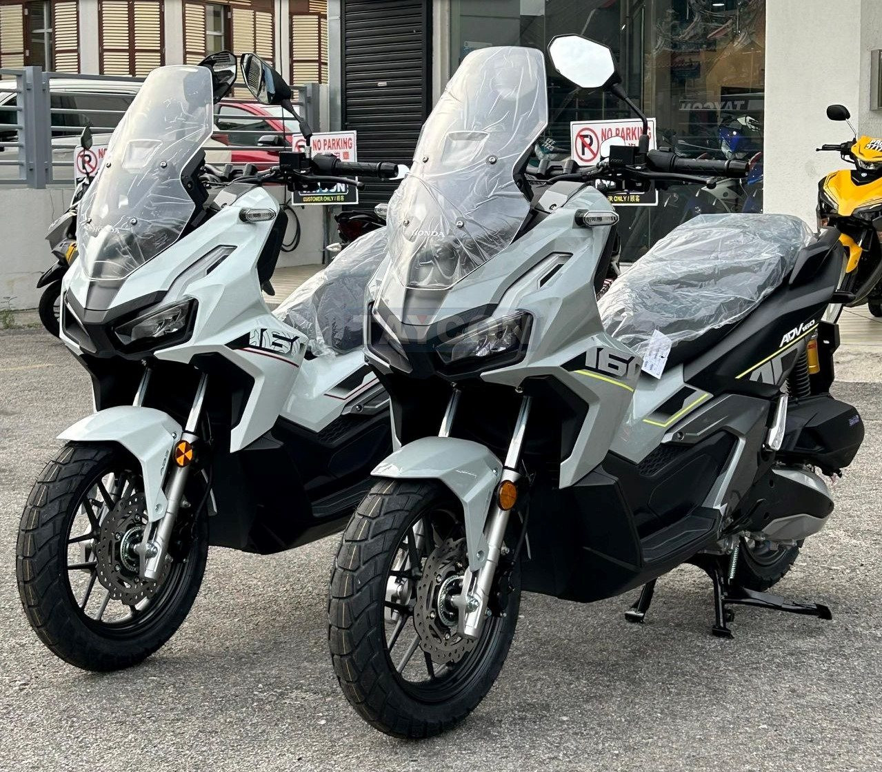 "Vua xe ga" 160cc của Honda về đại lý: Thiết kế vượt Air Blade, giá rẻ so với trang bị - Ảnh 2