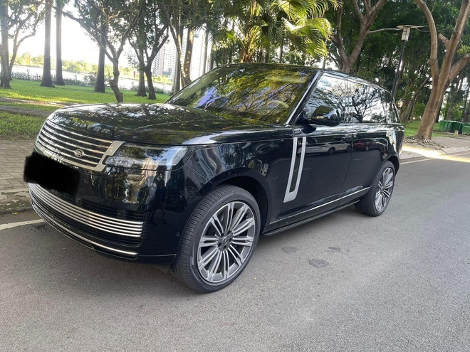 Chia tay Range Rover SV dù mới chạy 3.000km, người bán chia sẻ: 'Xe ra biển hết gần 30 tỷ, nay chịu lỗ gần 10 tỷ đồng' - Ảnh 1