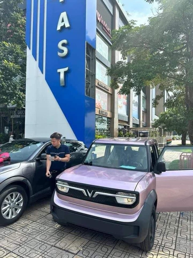 VinFast VF 3 liên tục xuất hiện trên 'xe thớt', CĐM sốt: Điều gì sắp xảy ra? - Ảnh 4