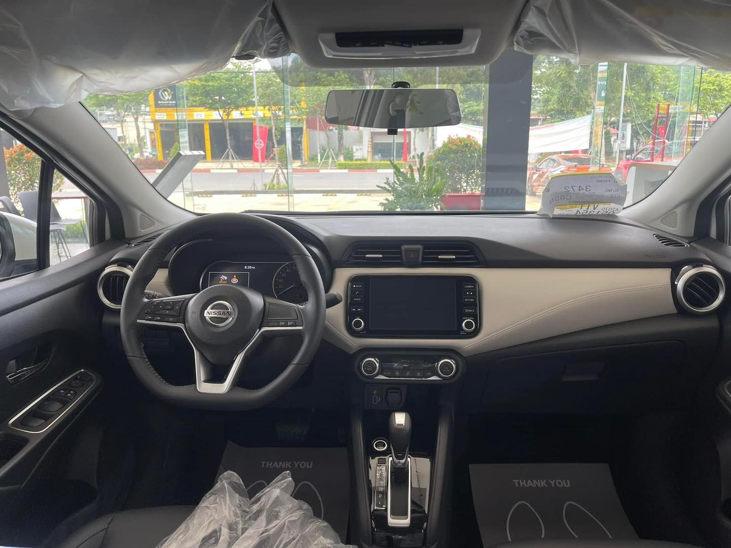 Nissan Almera giảm 77-116 triệu tại đại lý: Sản xuất 2023, mức giảm tùy màu sắc, giá rẻ ngang Hyundai Grand i10 - Ảnh 9