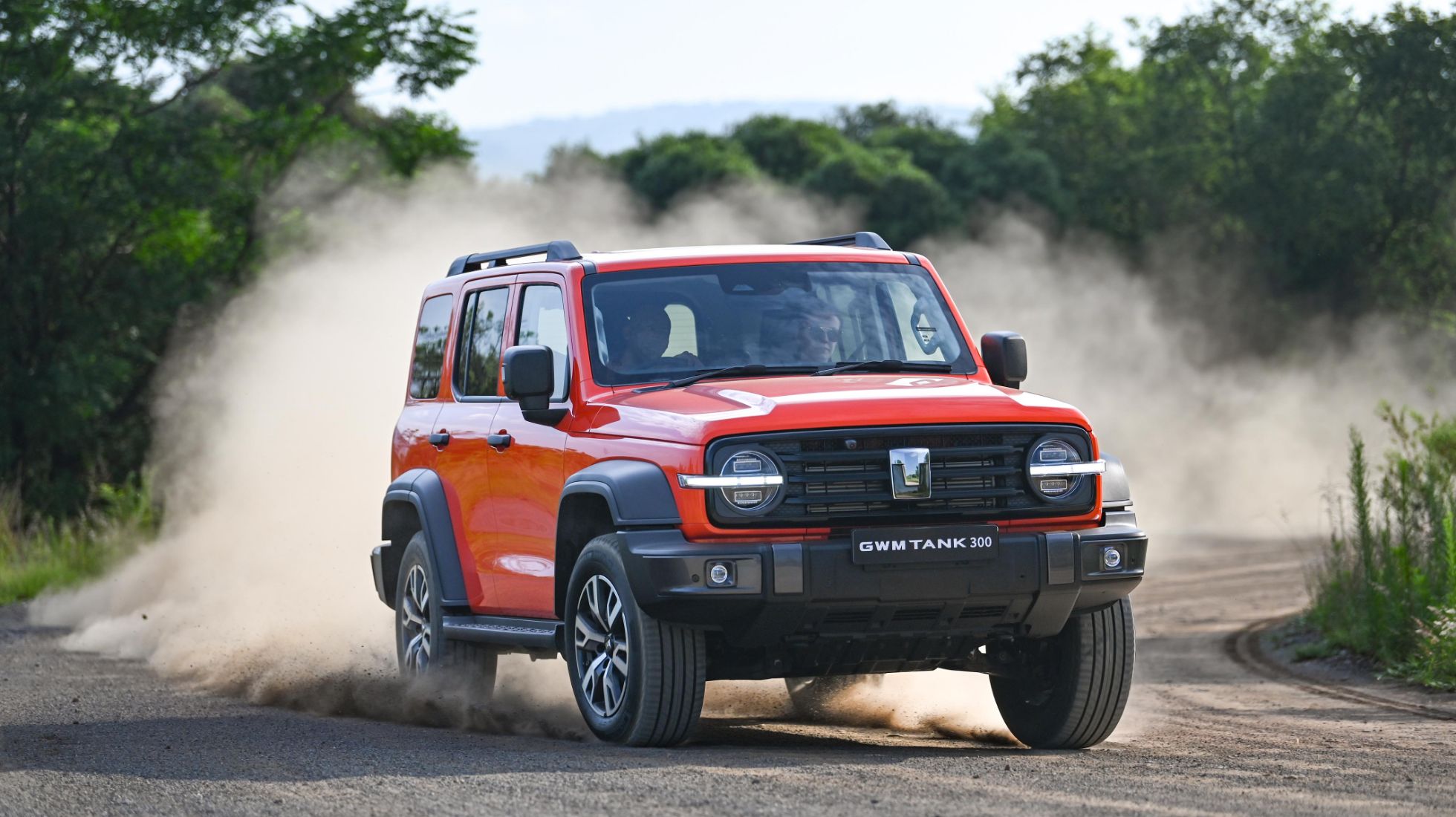 Mẫu xe sắp bán tại Việt Nam được bảo hành động cơ, hộp số trọn đời ở Malaysia, sếp hãng cam đoan: Cực bền - Ảnh 4