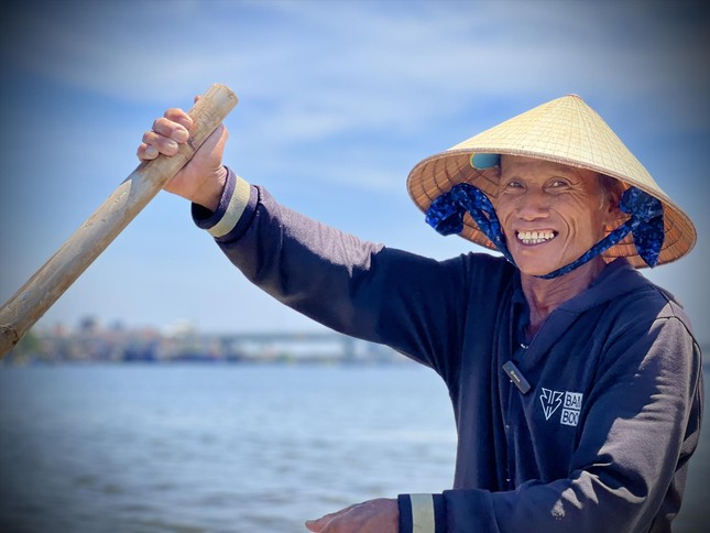 Thợ “săn” don trên dòng Trà Khúc - Ảnh 2