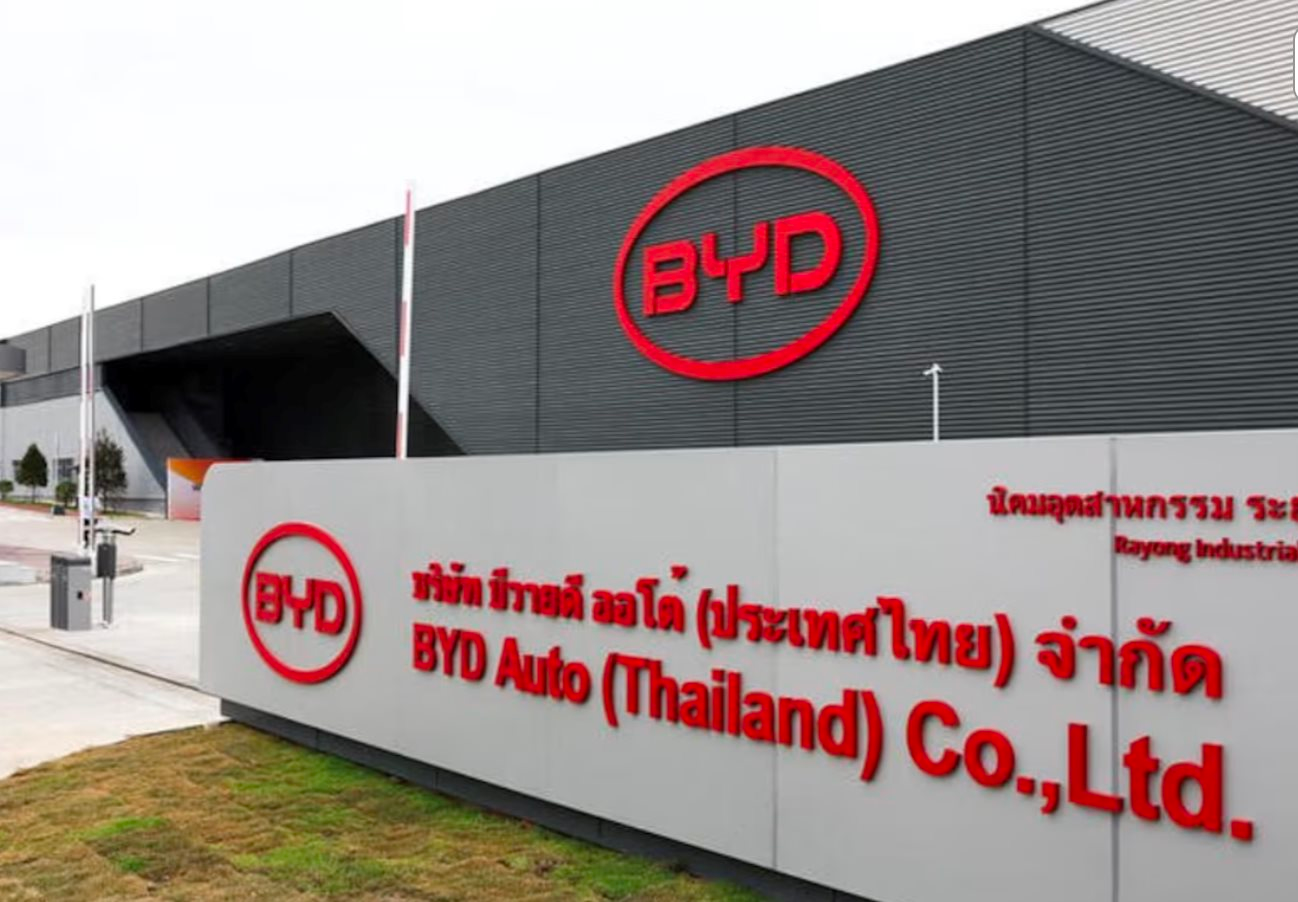 BYD khai trương nhà máy EV đầu tiên ở Đông Nam Á – Chủ tịch lập tức ca ngợi quốc gia này ‘có tầm nhìn rõ ràng về xe điện’ - Ảnh 1