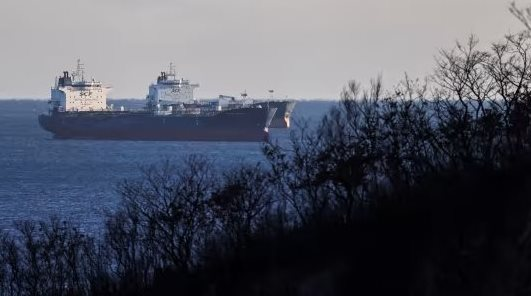 Nhà sản xuất thứ 2 thế giới ‘nhường sân’, dầu Nga lên ngôi tại châu Á: Xuất khẩu tăng nóng trong nửa đầu năm, bán cao hơn cả giá trần - Ảnh 1