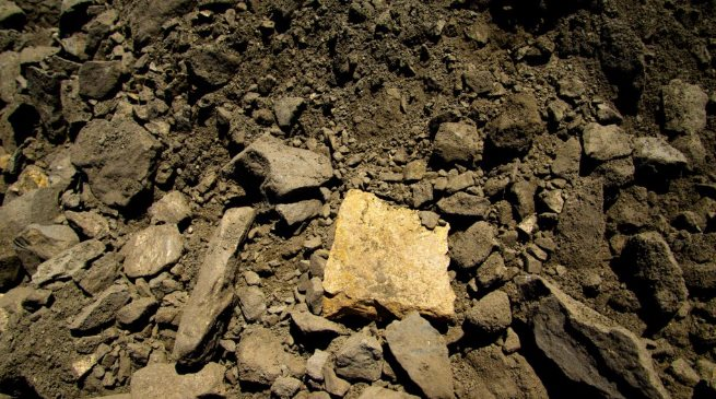 Sở hữu một "mỏ vàng" lớn nhất thế giới, quốc gia châu Á này trở thành ông trùm mới nổi ngành pin xe điện, loạt đại bàng vừa đến xây tổ - Ảnh 1