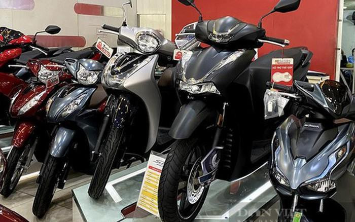 Honda SH, Vision, Yamaha Janus... cùng loạt xe hot giảm đậm tới 30 triệu đồng vẫn không "giải cứu" được thị trường - Ảnh 1