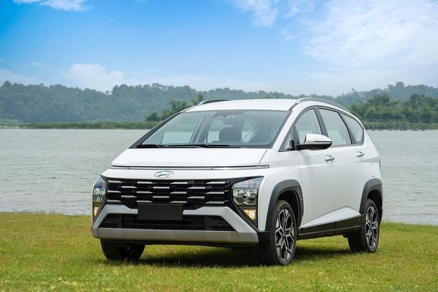 Gần ‘đội sổ’ xếp hạng doanh số nhưng 1 mẫu MPV đang vươn lên mạnh mẽ, thách thức Toyota Veloz Cross, Honda BR-V - Ảnh 2