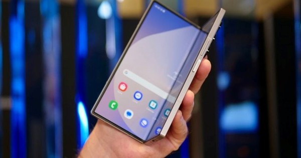 Samsung Galaxy Z Fold6, Z Flip6 chính thức ra mắt: mỏng-nhẹ-bền hơn, AI ngày càng hoàn thiện, giá từ 44 triệu đồng