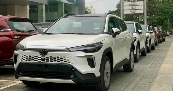 Nửa đầu năm, xe hybrid kinh doanh ra sao tại Việt Nam?