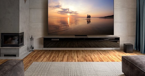 Ai đang ‘ôm trọn’ phân khúc TV màn hình siêu lớn ở Việt Nam?