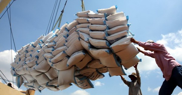 Việt Nam duy trì vị trí số một về xuất khẩu gạo vào thị trường Singapore