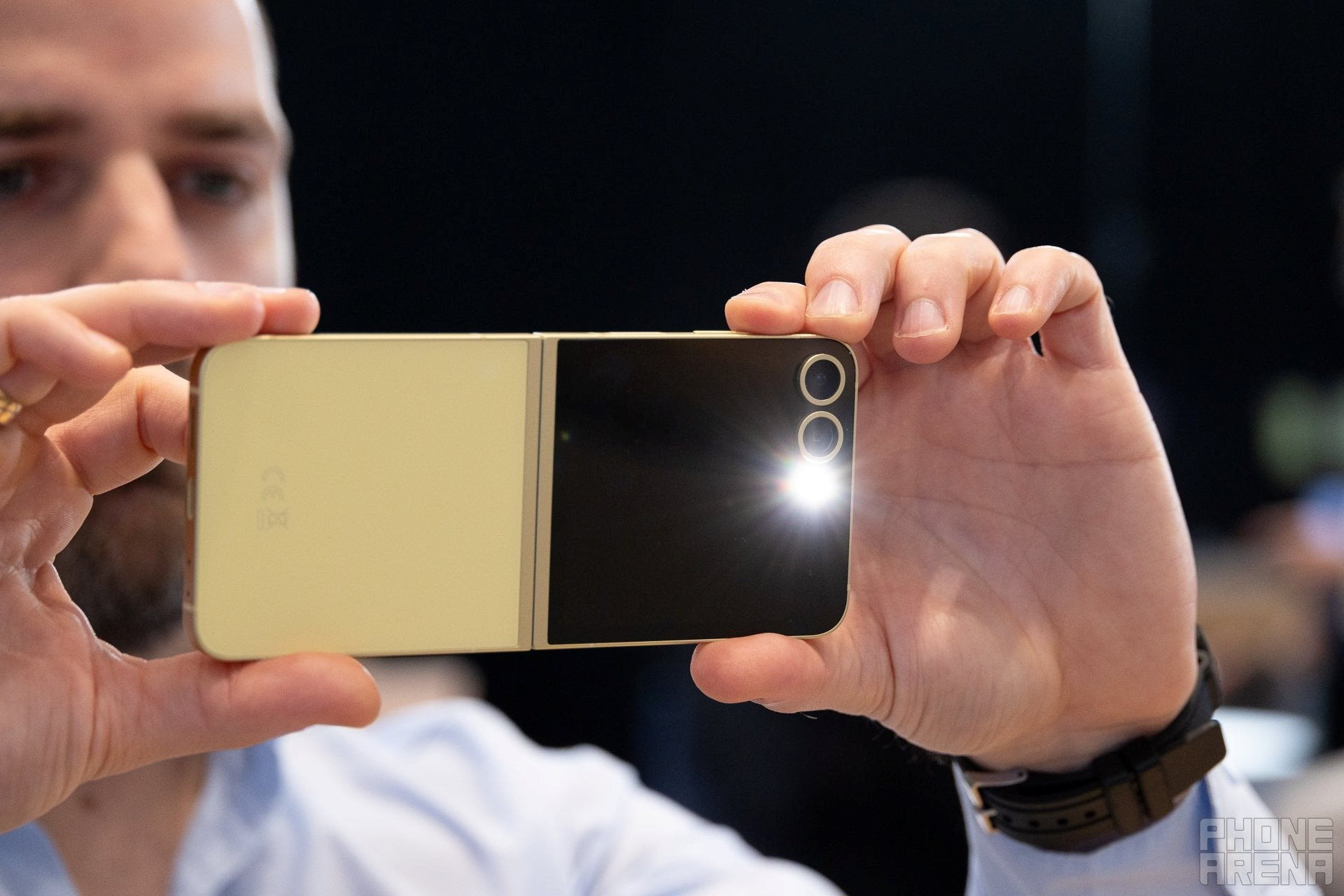 Samsung Galaxy Z Fold6, Z Flip6 chính thức ra mắt: mỏng-nhẹ-bền hơn, AI ngày càng hoàn thiện, giá từ 44 triệu đồng - Ảnh 14