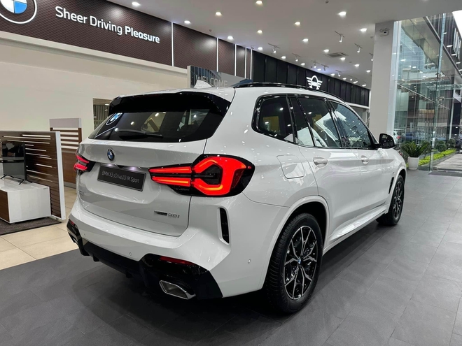 Loạt xe giảm giá trên dưới 200 triệu đồng tại Việt Nam: Phần lớn là SUV, nhiều phân khúc, có cả xe sang và phổ thông - Ảnh 20