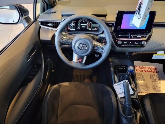 Giữa cơn bão đội giá, đại lý Toyota này gây 'sốc' khi bán xe hot dưới giá niêm yết, nguyên nhân đến sales cũng bất ngờ - Ảnh 6