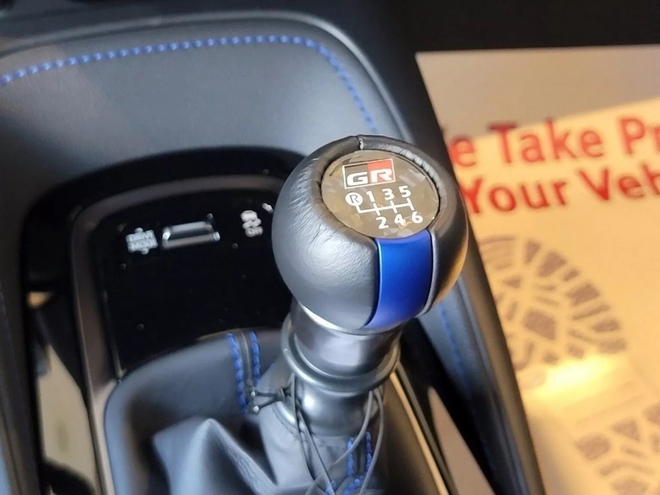 Giữa cơn bão đội giá, đại lý Toyota này gây 'sốc' khi bán xe hot dưới giá niêm yết, nguyên nhân đến sales cũng bất ngờ - Ảnh 8