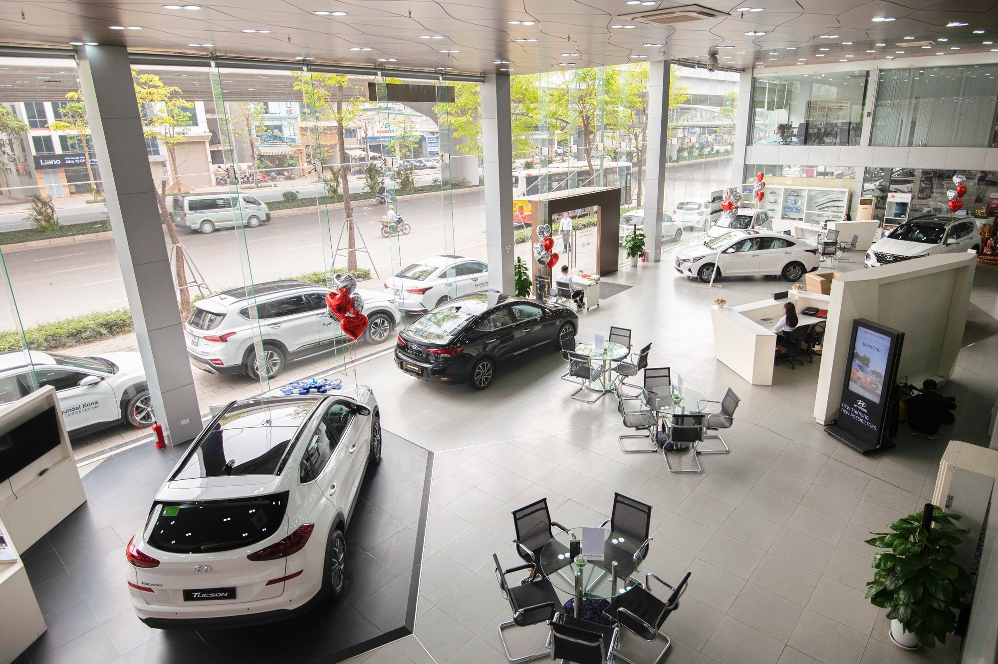 Giảm lệ phí trước bạ, cú hích cho thị trường ô tô - Ảnh 1