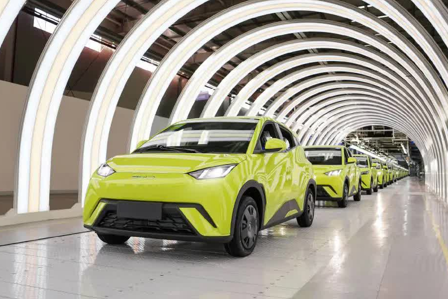 BYD lập kỷ lục doanh số: Mỗi ngày bán hơn 11.000 xe, nhiều dòng giá rẻ, 3 mẫu đang có ở Việt Nam đều bán tốt - Ảnh 3