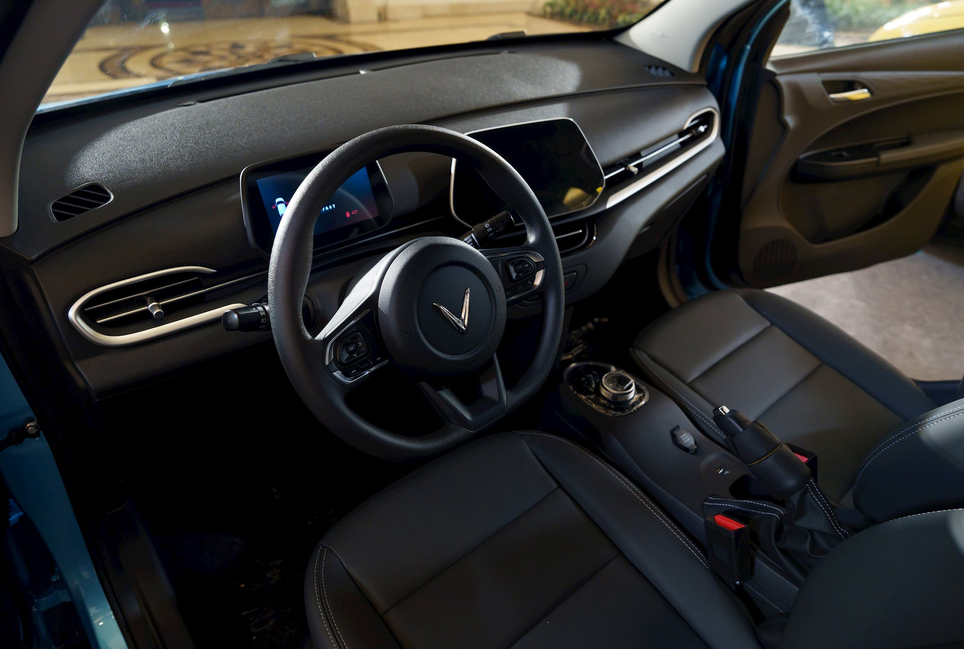 Chi tiết 4 màu sắc mới trên VinFast VF 5 Plus - Ảnh 9