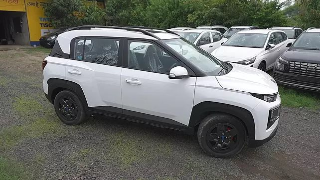 "Hyundai Grand i10 phiên bản SUV" về đại lý: Sở hữu thiết kế ấn tượng cùng nhiều trang bị vượt trội, giá chỉ 237 triệu đồng - Ảnh 6