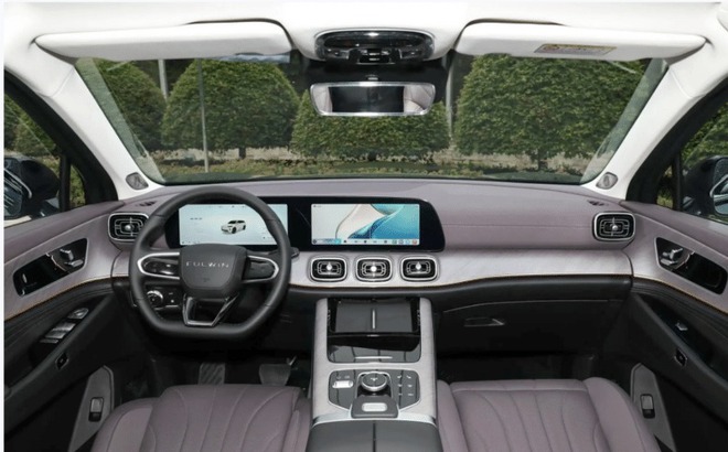 Mẫu SUV đi xa nhất thế giới chốt giá quy đổi hơn 600 triệu đồng: Ngang ngửa Santa Fe, sáng cửa về VN - Ảnh 3