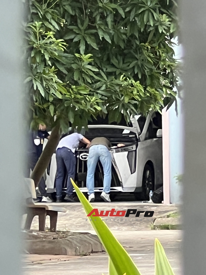 GAC M8 đầu tiên lộ diện tại Việt Nam: Mở bán cuối tháng 7 này, nội thất sang trọng vượt Carnival - Ảnh 3