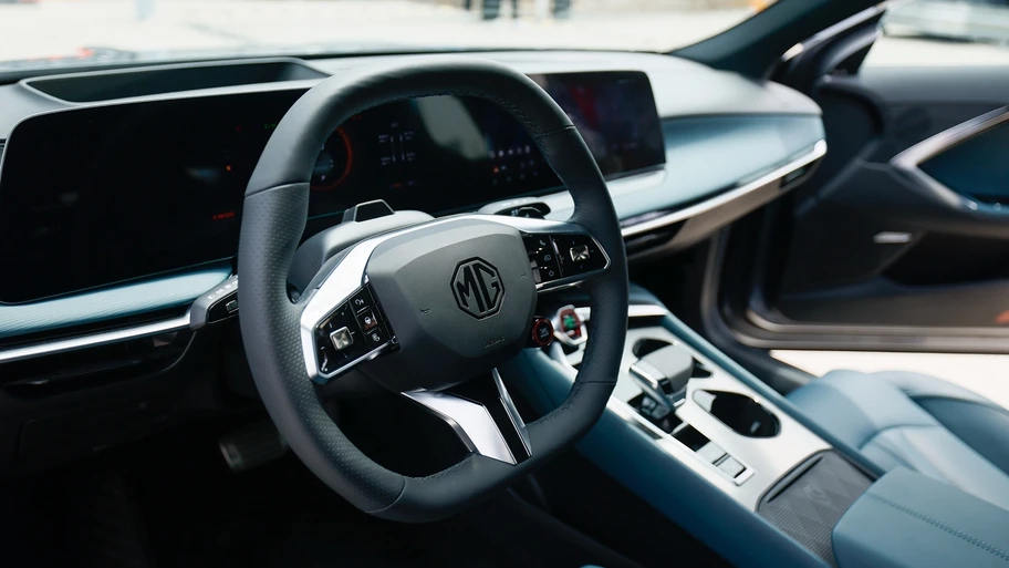 Đại lý báo MG7 đã về với bản ‘full option’, động cơ 2.0L, cọc sớm được giảm giá và ‘không tốn tiền bảo dưỡng 3 năm’ - Ảnh 5