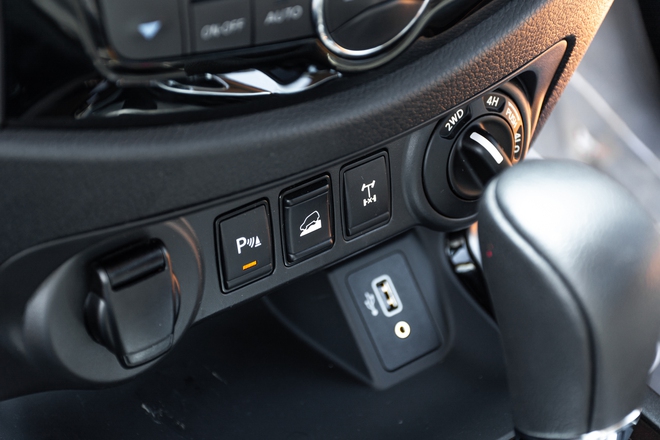 Nissan Navara 2024 ra mắt Việt Nam: Thêm phiên bản, chỉ còn từ 685 triệu đồng, cạnh tranh Ranger bằng giá mềm hơn bản cũ - Ảnh 9