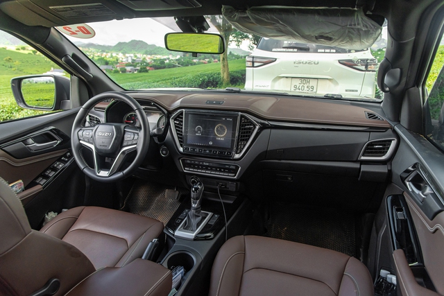Isuzu D-Max bản cao nhất giảm 120 triệu tại đại lý: Giá chỉ còn 760 triệu đồng, thấp hơn Ranger XLS 2 cầu - Ảnh 6