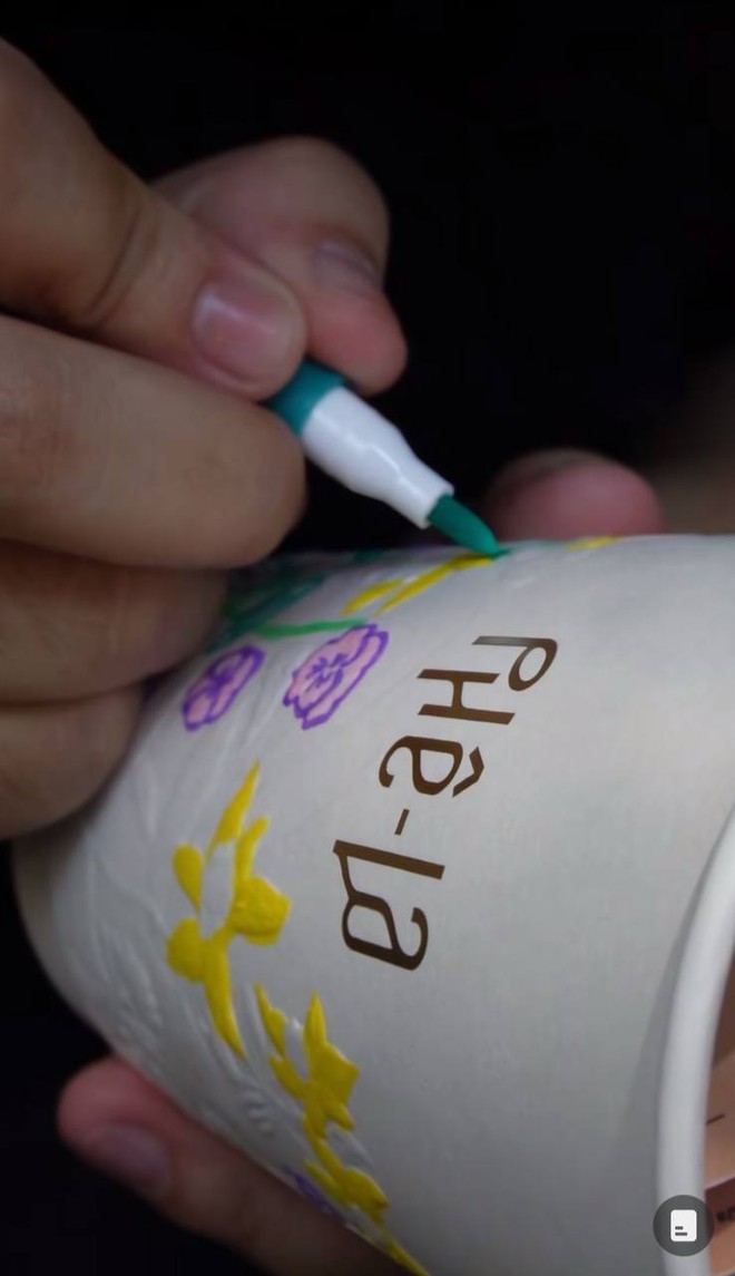 Thực hư 2 brand đồ uống Việt nổi tiếng nhất hiện nay đã về chung nhà, từ slogan đến cách PR cứ na ná nhau? - Ảnh 14