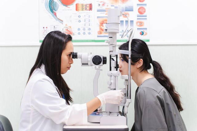 Chuyển giao công nghệ SmartSight - Phẫu thuật tật khúc xạ bằng laser hiện đại nhất 2024 - Ảnh 2