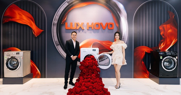 “Bộ đôi” NhaF - xuất hiện tại sự kiện ra mắt thương hiệu gia dụng Lux Hovo