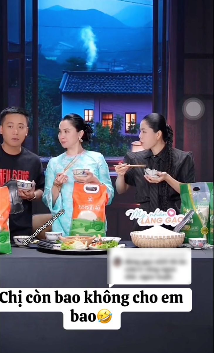 Hằng Du Mục "flex" lượng gạo khổng lồ đã bán trong livestream, tiếp tục kêu gọi ủng hộ Quang Linh Vlogs - Ảnh 5