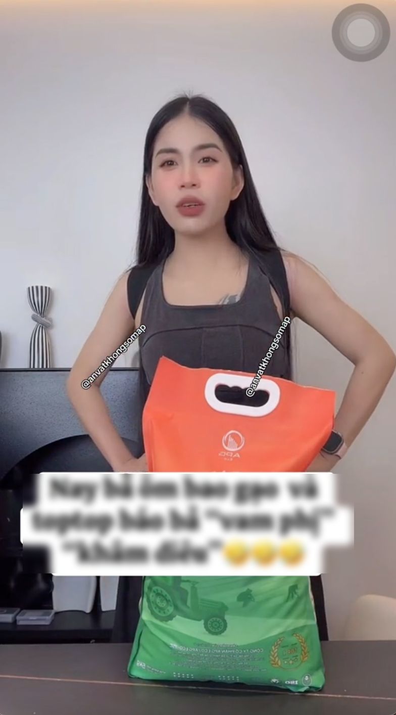 Hằng Du Mục mang gạo Việt lên livestream nhưng bị "đánh vi phạm", phản ứng của nữ TikToker mới gây bất ngờ - Ảnh 1