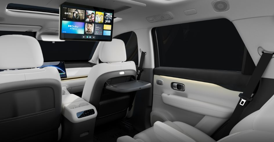 Mẫu xe đầy bình đi một mạch từ Hà Nội đến Quy Nhơn chính thức trình làng: Giá khởi điểm hơn 500 triệu đồng, tiêu thụ xăng chỉ 5,4L/100 km - Ảnh 4