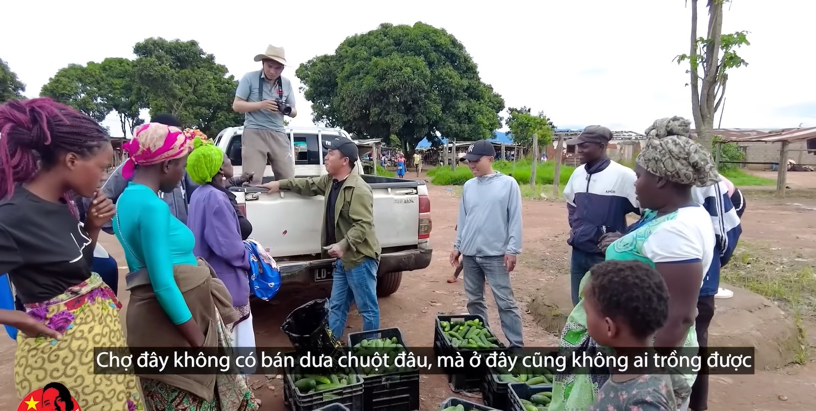 Trồng 'loại quả ngắn ngày' của Việt Nam giúp team châu Phi bội thu, 100% cháy hàng ngay khi vừa hái xuống - Ảnh 4