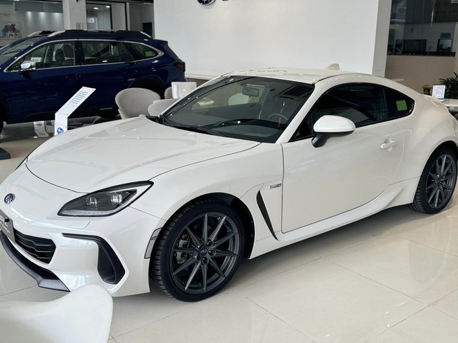 Lấy Subaru BRZ bây giờ tiết kiệm hơn 360 triệu so với người mua sớm: Giá giảm kỷ lục còn hơn 1,5 tỷ, bằng một nửa Z4 - Ảnh 2