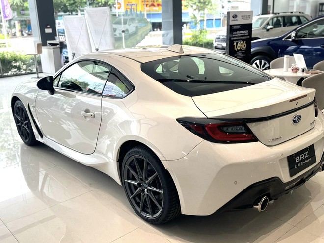 Lấy Subaru BRZ bây giờ tiết kiệm hơn 360 triệu so với người mua sớm: Giá giảm kỷ lục còn hơn 1,5 tỷ, bằng một nửa Z4 - Ảnh 3